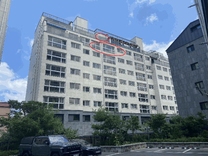 대상물건 전경 (8층 및 9층, 남서측에서 촬영)