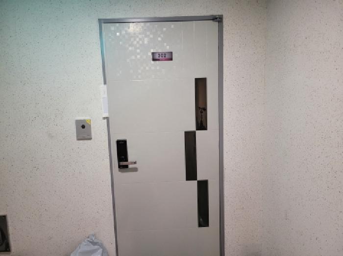 목록 1. 현관문(302호)