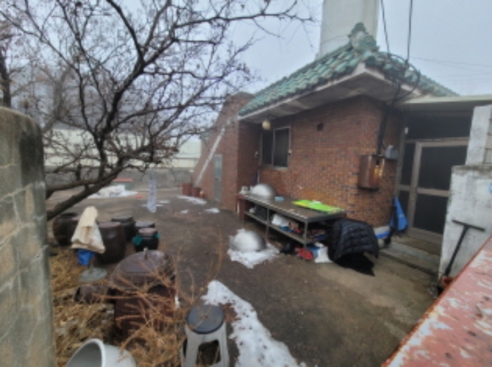 목록 1,2. 모습(측면)