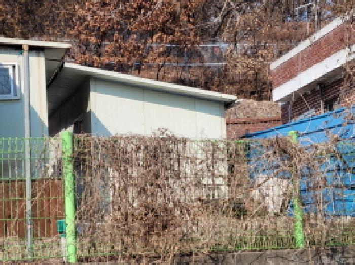 제시외 판넬시설물