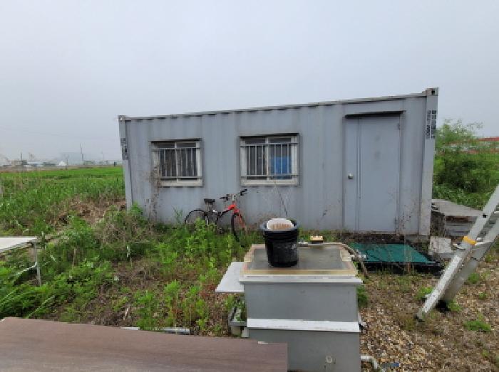 목록 1. 토지내에 소재하는 제시외 컨테이너 1