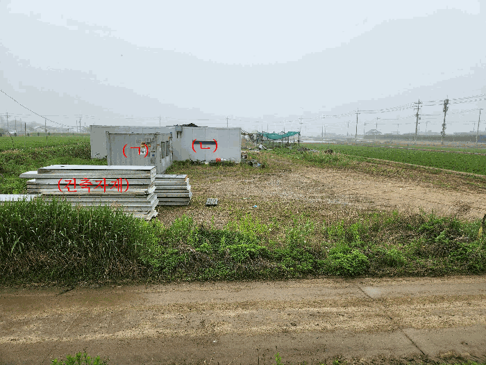 본 건 전경
