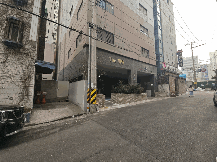 본건1층 전경
