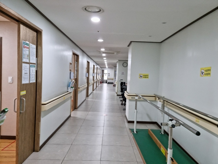 본건 기호(1) 7층 701호 요양병원 내부