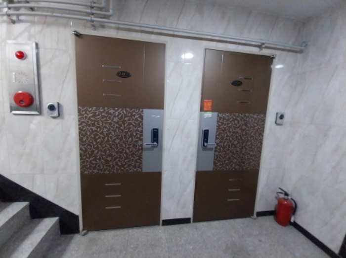 203호, 204호 입구