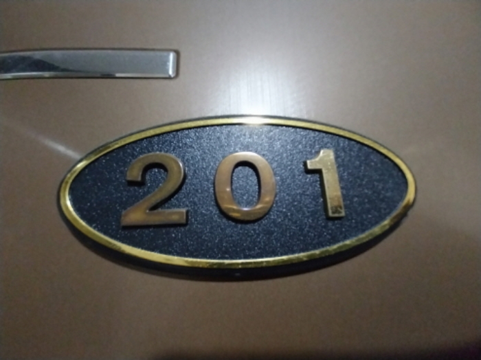 201호 호실 표시