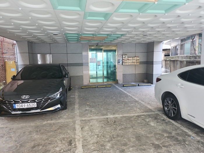 출입구-1