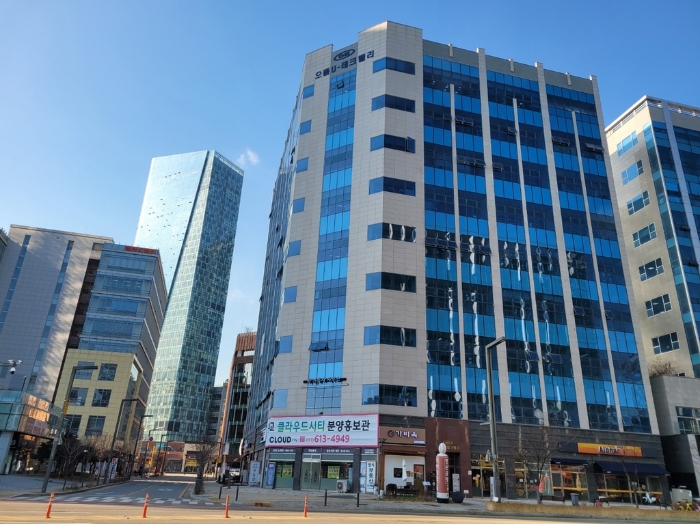 본건 소재 건물