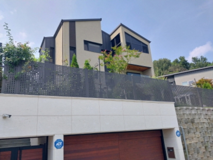 목록2 토지 위 목록26 건물 전경