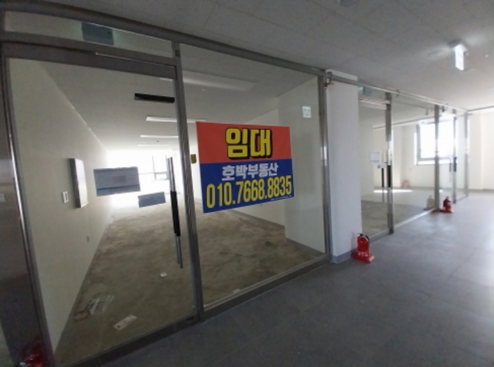 904호 입구