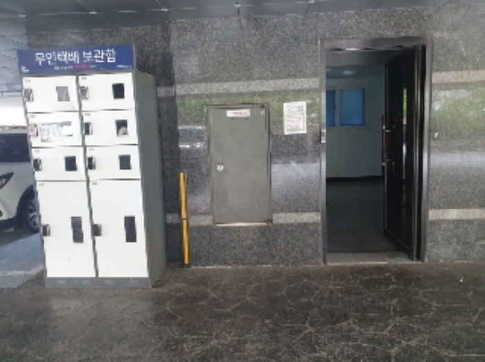 1층 출입구