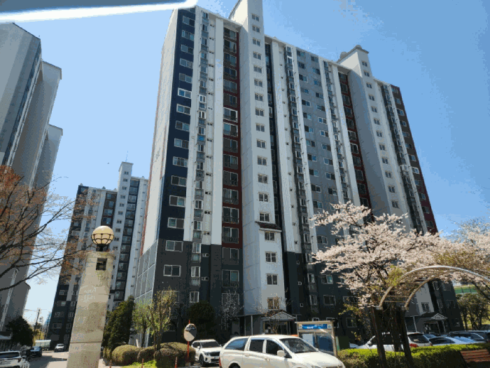 병점역우남퍼스트빌3차아파트 303동 전경