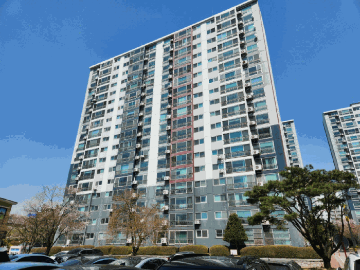 병점역우남퍼스트빌3차아파트 303동 전경
