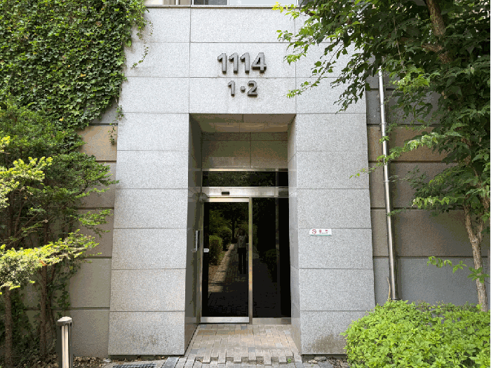 1층 출입구