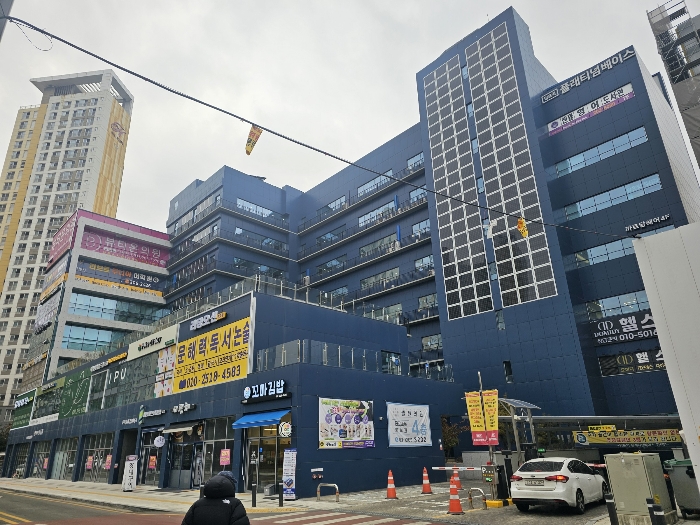 본 건 전 경