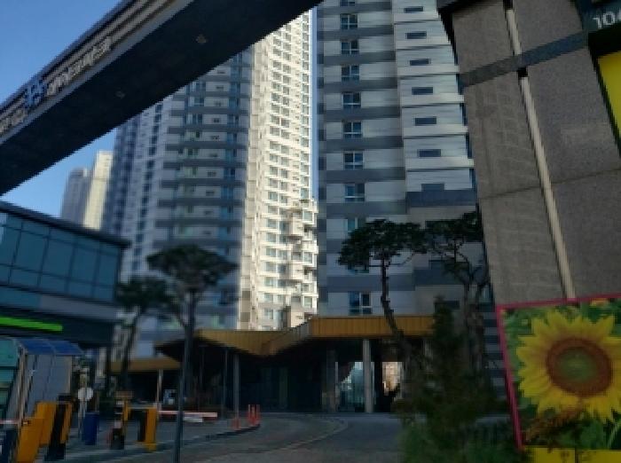 건물 전체 전경