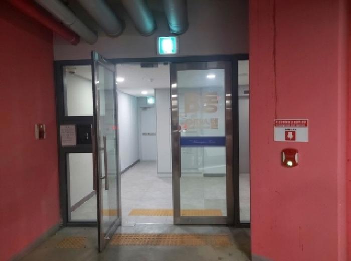 공동 출입구 전경