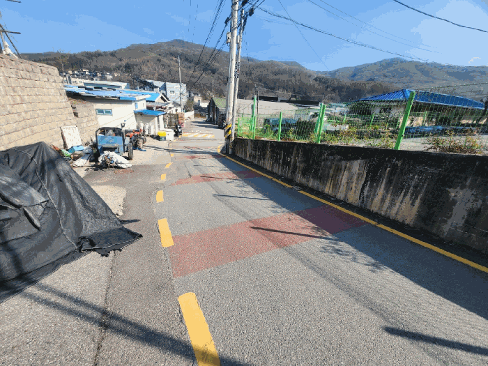 남서측 접면도로