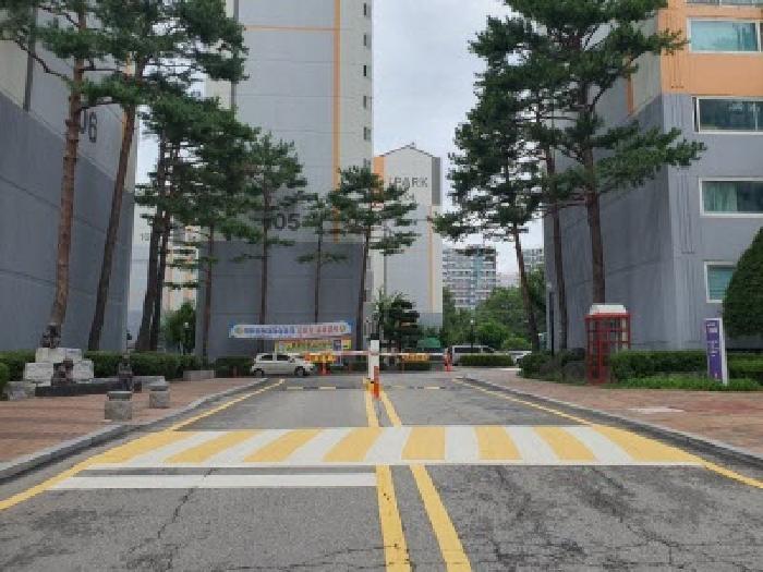 아파트 입구 현황