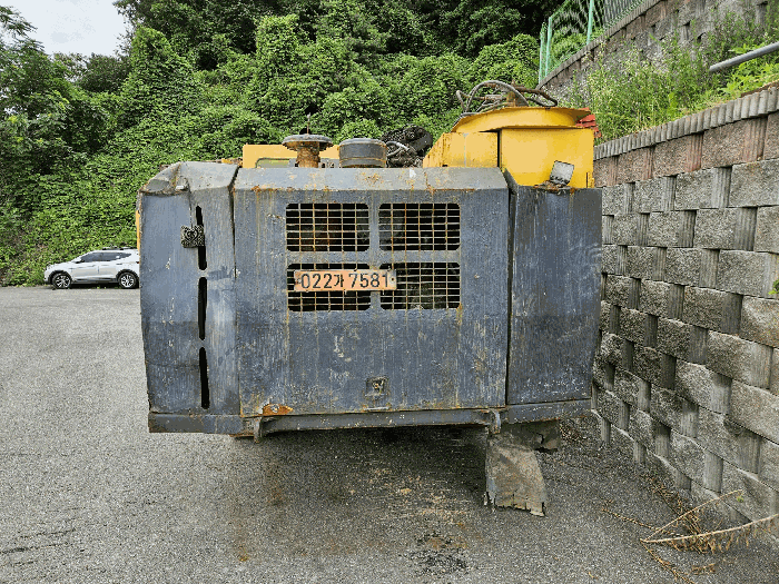 본건 후면 전경1