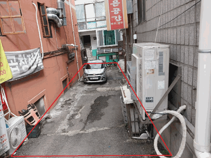 본건 서측에서 본 전경