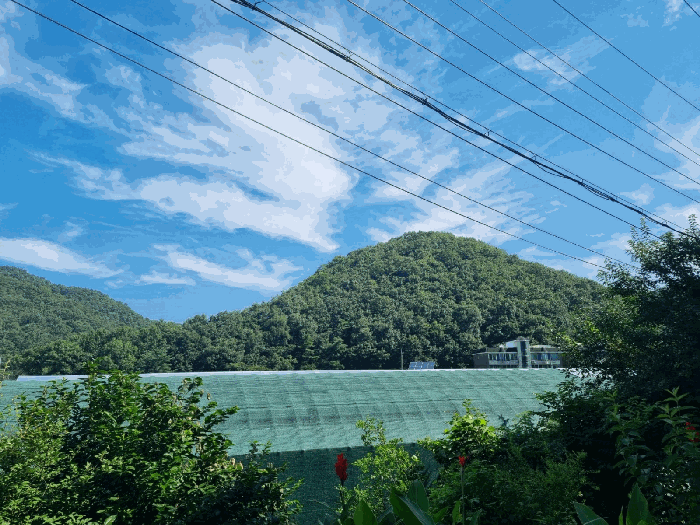 본건 남측 근거리에서 촬영