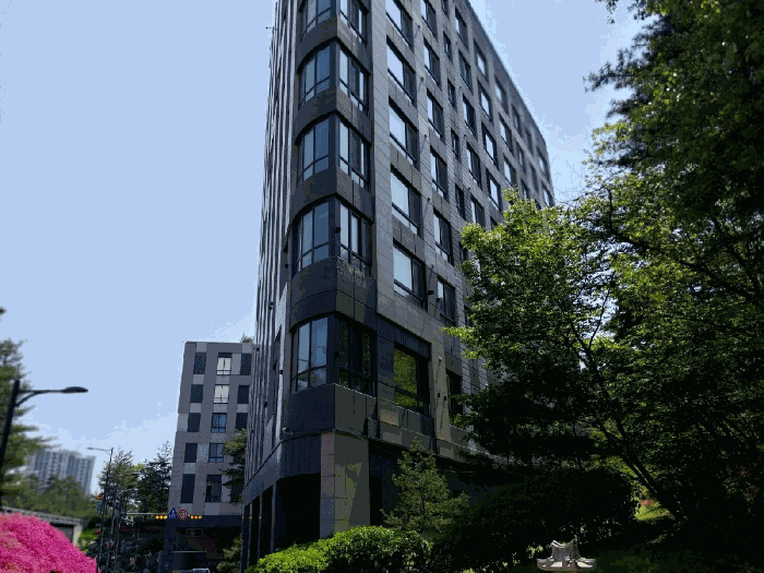 본건 서측 전경