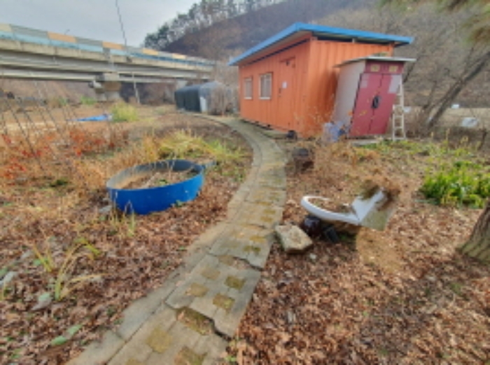 목록 일부(서남측)