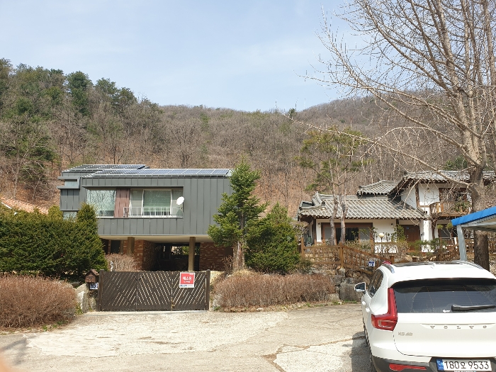 비교표준지(남서측에서 촬영)