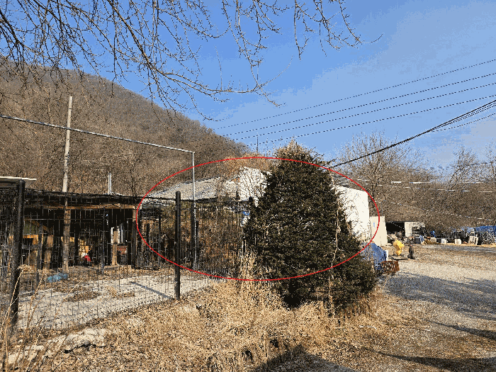 본 건 기호"2" 외부 전경(남동측에서 촬영)