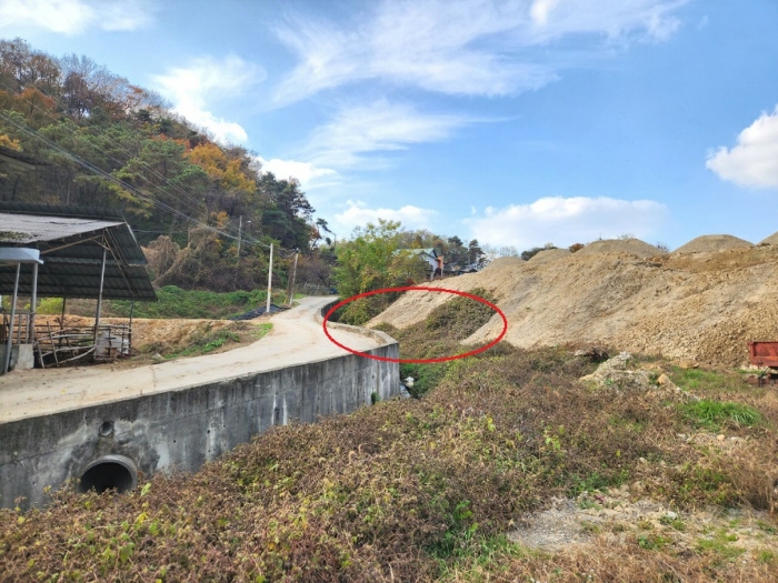 기호2 토지(남동측에서 촬영)