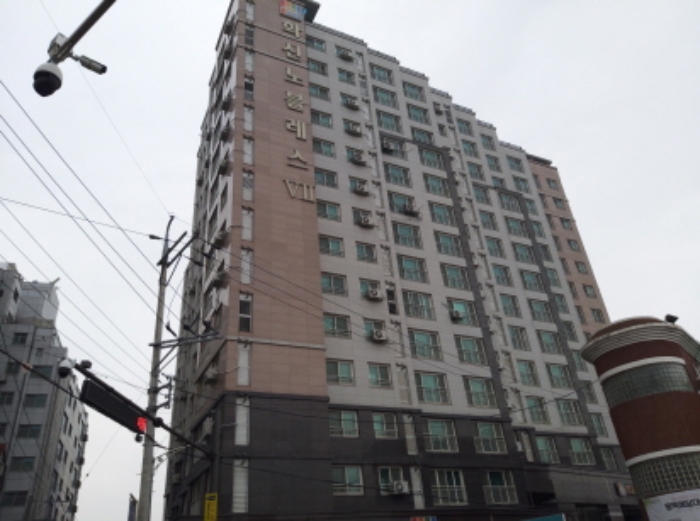 * 본건 목적물 소재 건물 전경