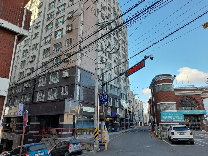 < 본건 및 주위전경 >
