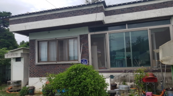 * 목록6. 지상 제시외 단층 건물 전경