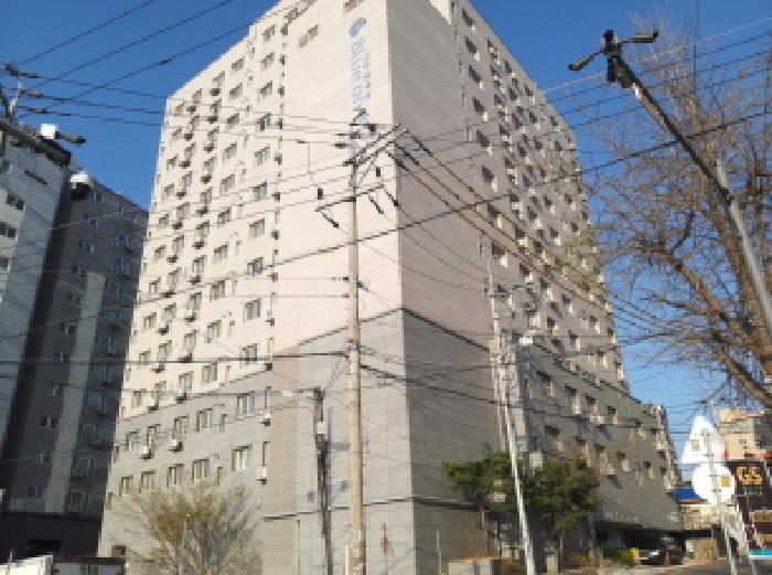 * 본건 목적물 소재 건물 전경