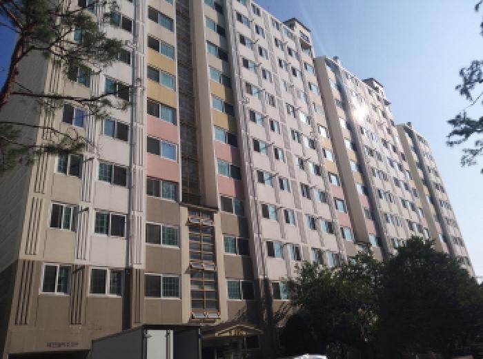 * 본건 목적물 소재 동 전경