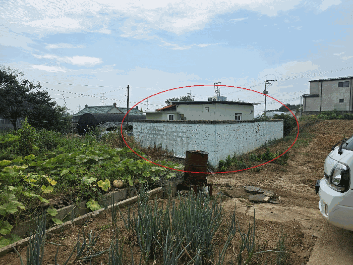 본 건 지상 소재 제시외건물 전경(북서측에서 촬영)