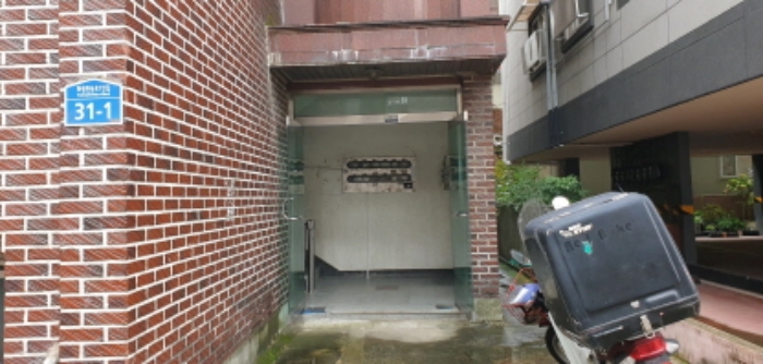 목록 4. 공동출입문