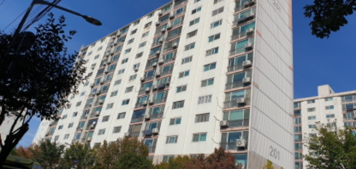 건물 전경