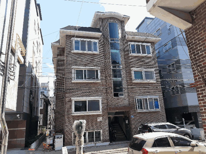 본건 건물 전체 전경