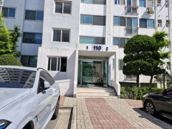목록2.공동 출입문