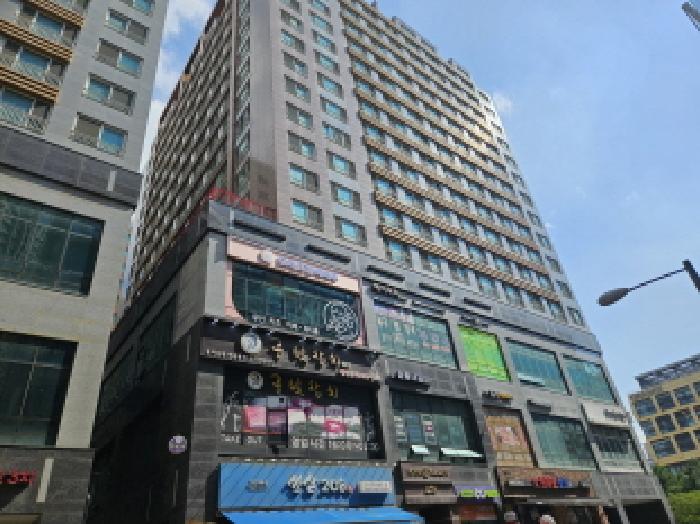 건물 전경