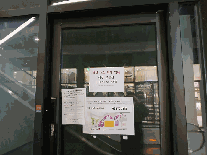 본건 1층 116호 출입구(내부공실)