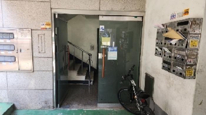 공동 출입구