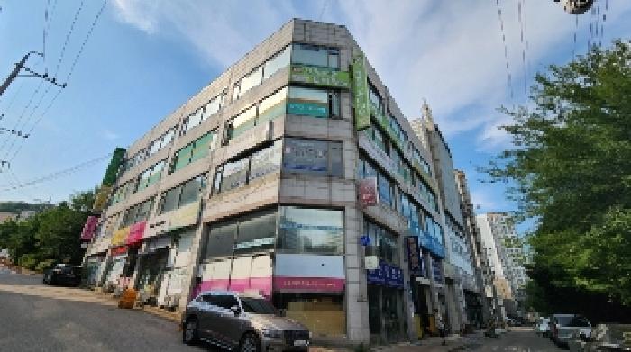 건물 전경(측면)