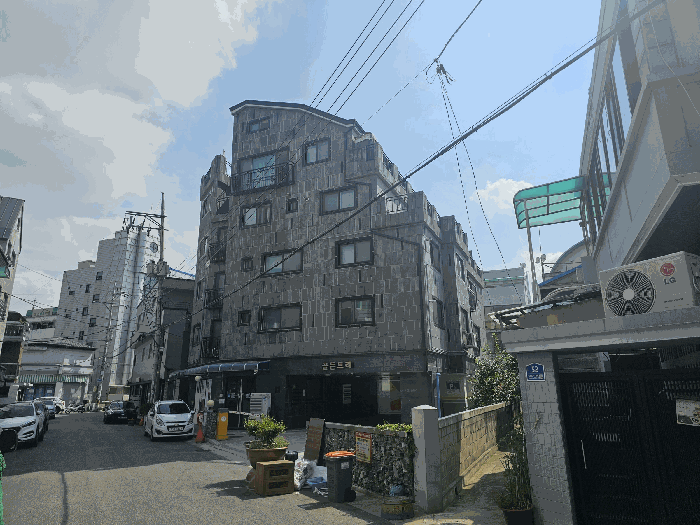 본 건 전 경