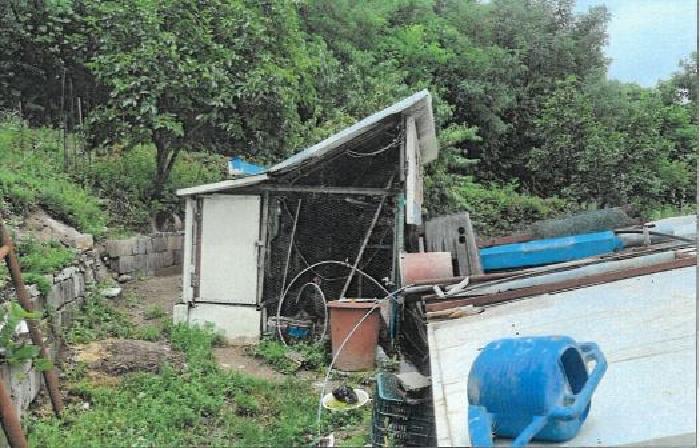본 건(기호1번 지상에 소재하는 것으로 보여지는 채무자 소유의 계사)