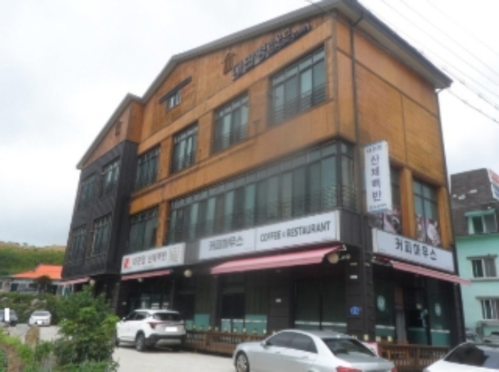 기호 1,2,3번 근거리에서 촬영한 것임