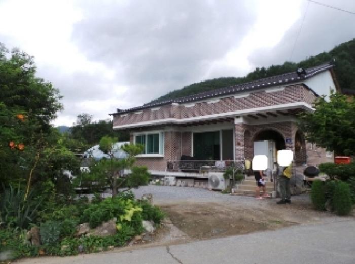 기호 1,2번 근거리에서 촬영한 것임