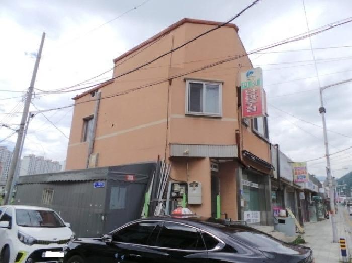 기호 1,2번 근거리에서 촬영한 것임